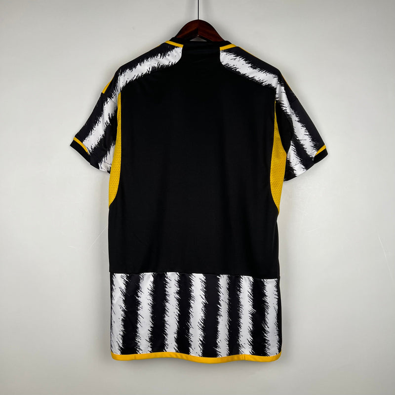 CAMISOLA JUVENTUS I 23/24 homem